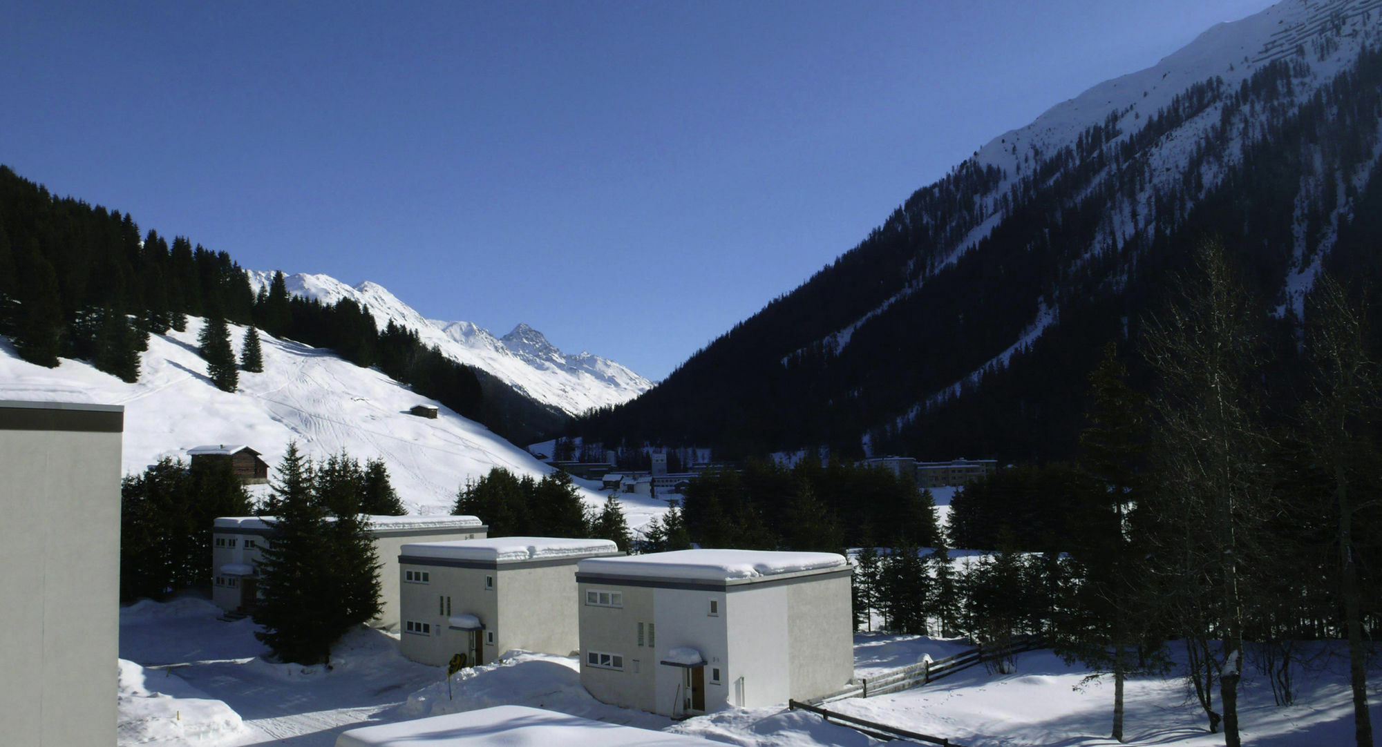 Serviced Apartments By Solaria Davos Bagian luar foto
